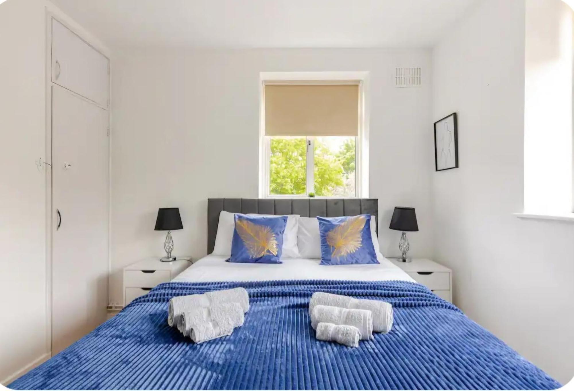 Spacious Two Bedroom Apartment In Battersea, Free Parking Londra Dış mekan fotoğraf