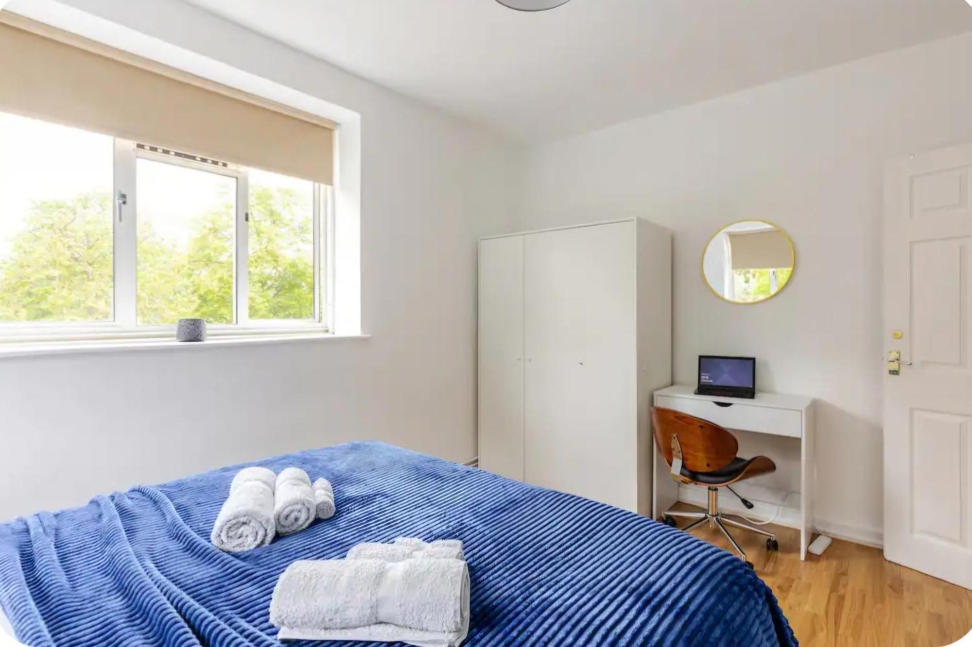 Spacious Two Bedroom Apartment In Battersea, Free Parking Londra Dış mekan fotoğraf